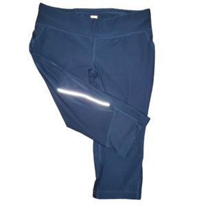 Lucy Capri Leggings